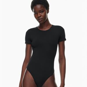 Aritzia Contour Shortsleeve Bodysuit